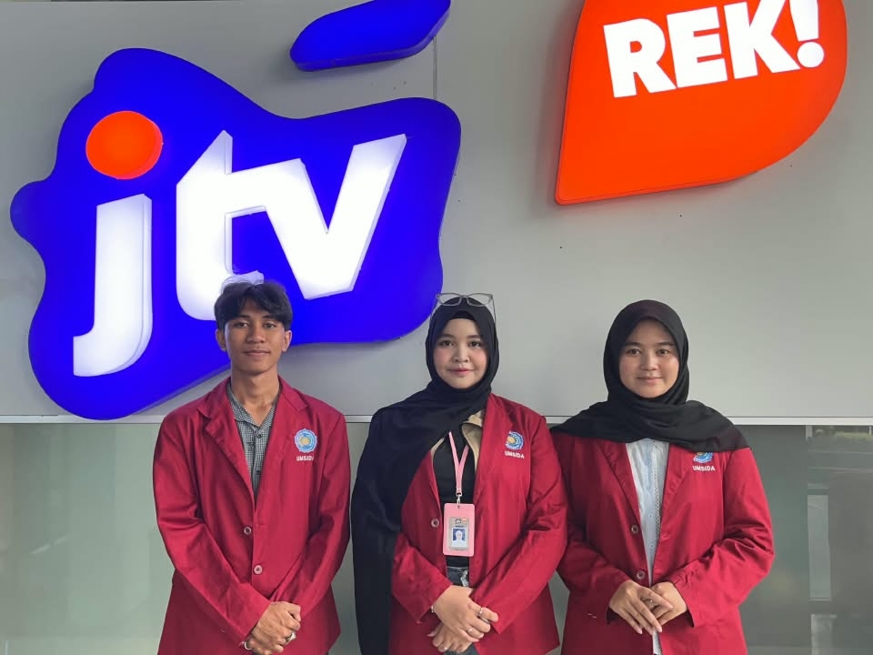 Mahasiswa Ikom Umsida magang di JTV Surabaya